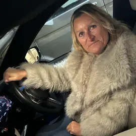 Anita McAloren Headshot